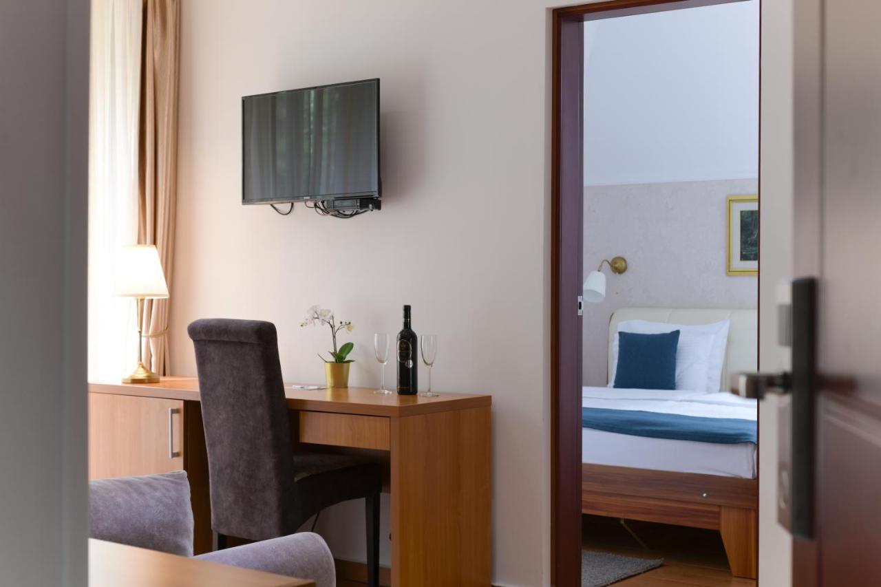 Hotel Iris Zlatibor Luaran gambar